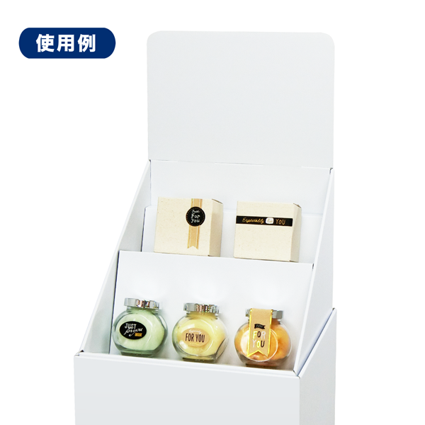 フロアタイプ什器 斜めひな壇2段 W315 D314 H1335